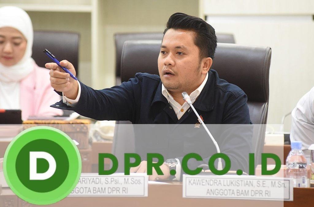 Selamet Ariyadi, Anggota Komisi I DPR RI