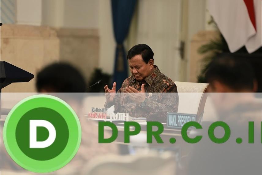 Prabowo Subianto dalam Rapat Kabinet Paripurna