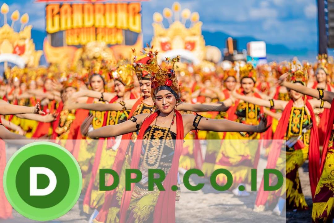 Festival Gandrung Sewu 2025. Sumber foto : Instagram @putra_mahawardana