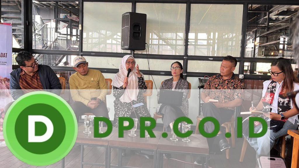 Diskusi Publik bertajuk “Ekonomi Kerakyatan dan Pengakuan Masyarakat Adat” yang diselenggarakan oleh Koalisi Kawal RUU Masyarakat Adat di SleepLess Owl, Jakarta Selatan, pada Rabu (8/10).