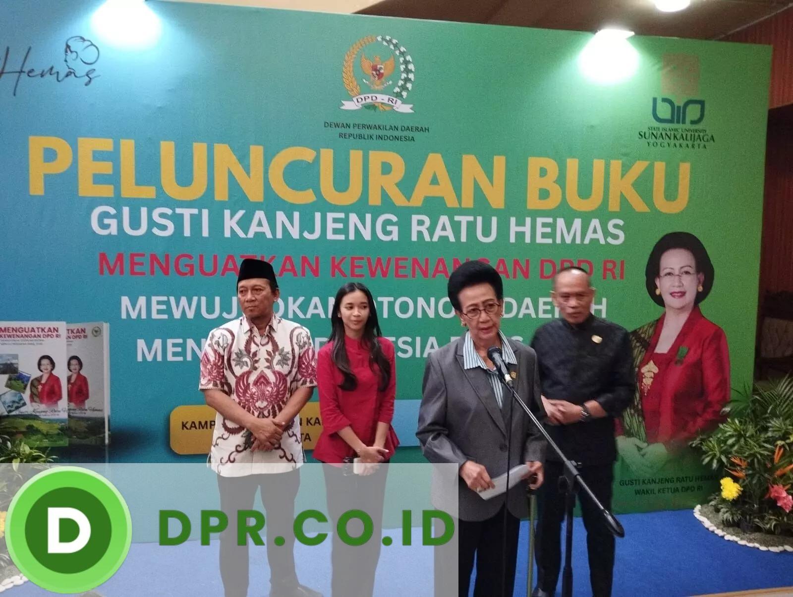 Peluncuran buku GKR Hemas