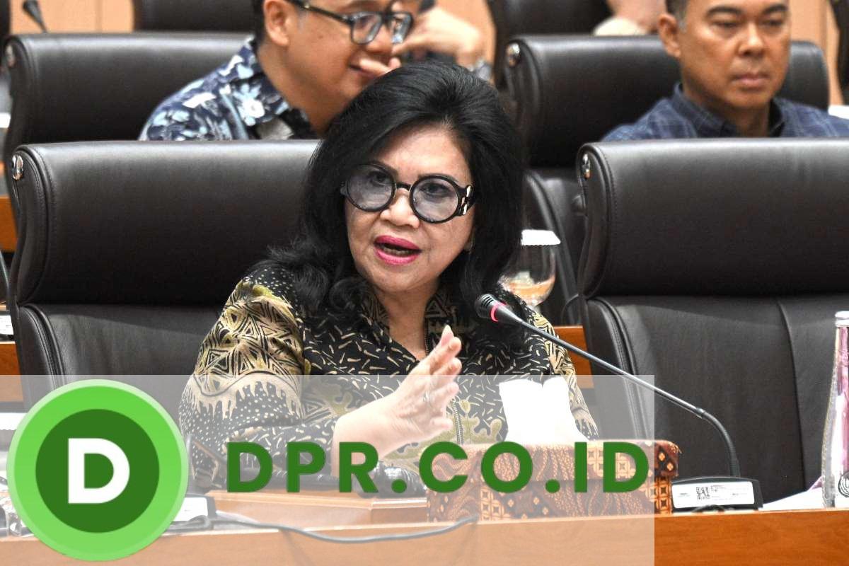 Wakil Ketua Komisi VII DPR RI, Evita Nursanty