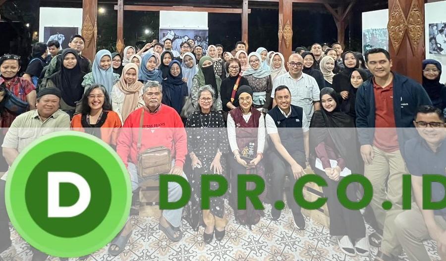 Ketua Komisi XIII Willy Aditya saat diskusi buku di Yogyakarta, Jum'at (31/10)